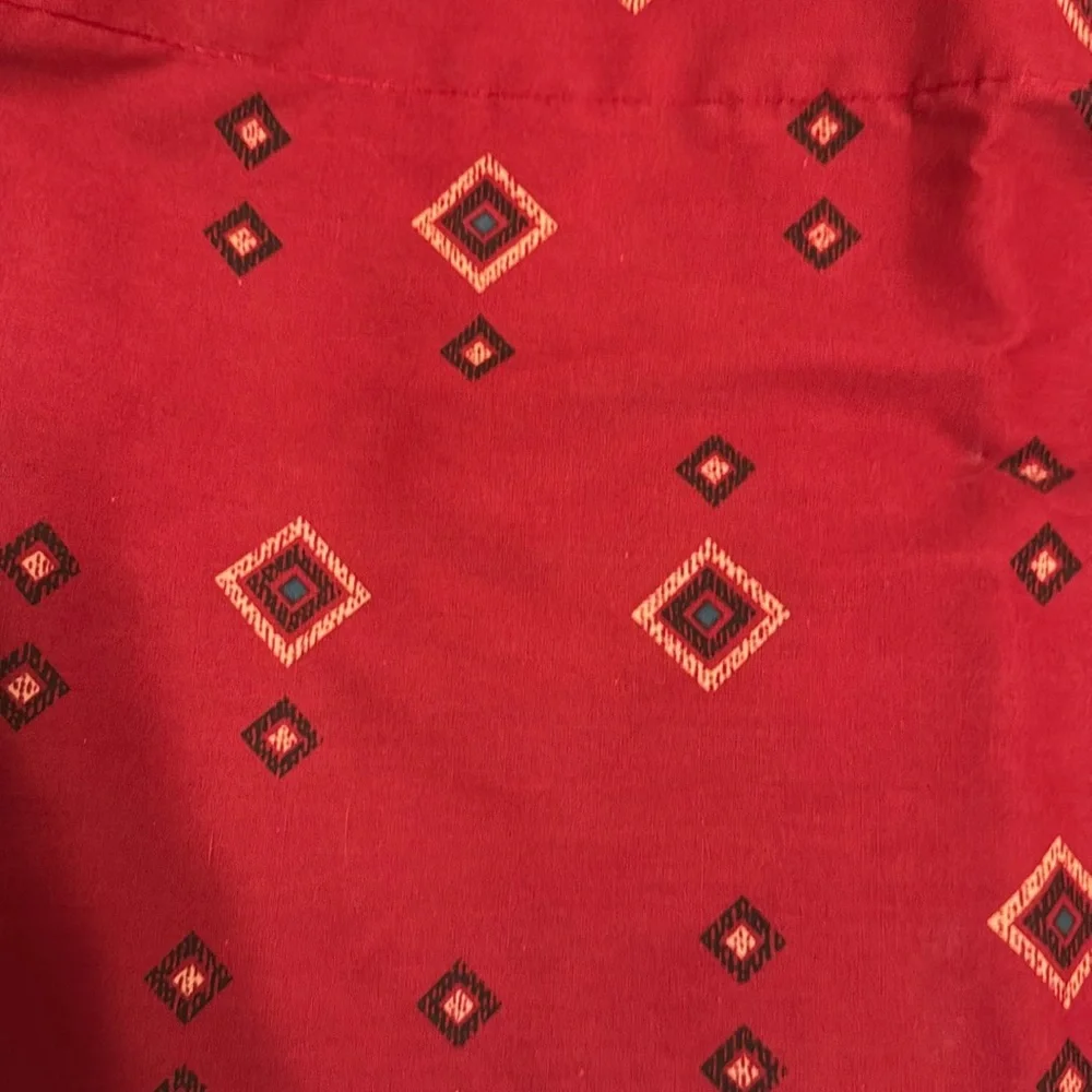 Red Valance with Small Geometric Designs